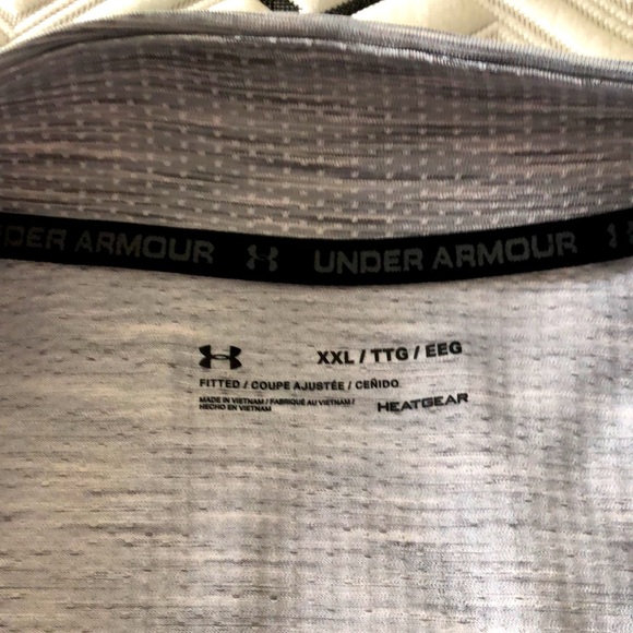 Under Armour Athletic Pullover - Picture 2 of 3